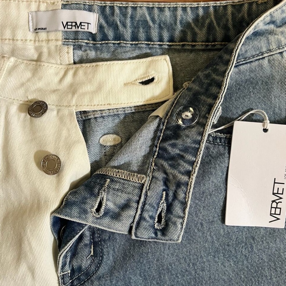 Two-tone Jeans, Asymmetrical band. NWT! Size 29